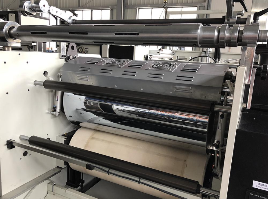 Máy cán màng nhiệt tự động tốc độ cao NFY-A 6