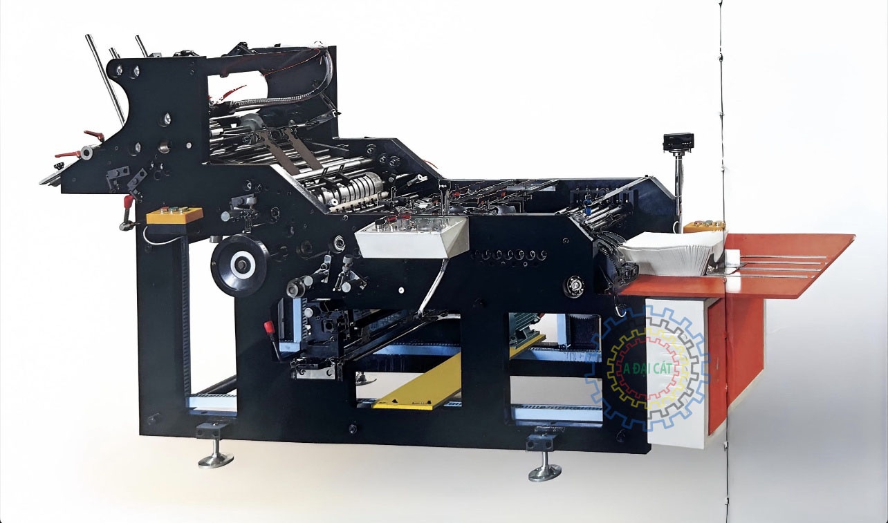 Máy dán bao lì xì đáy trong XFZ-188C